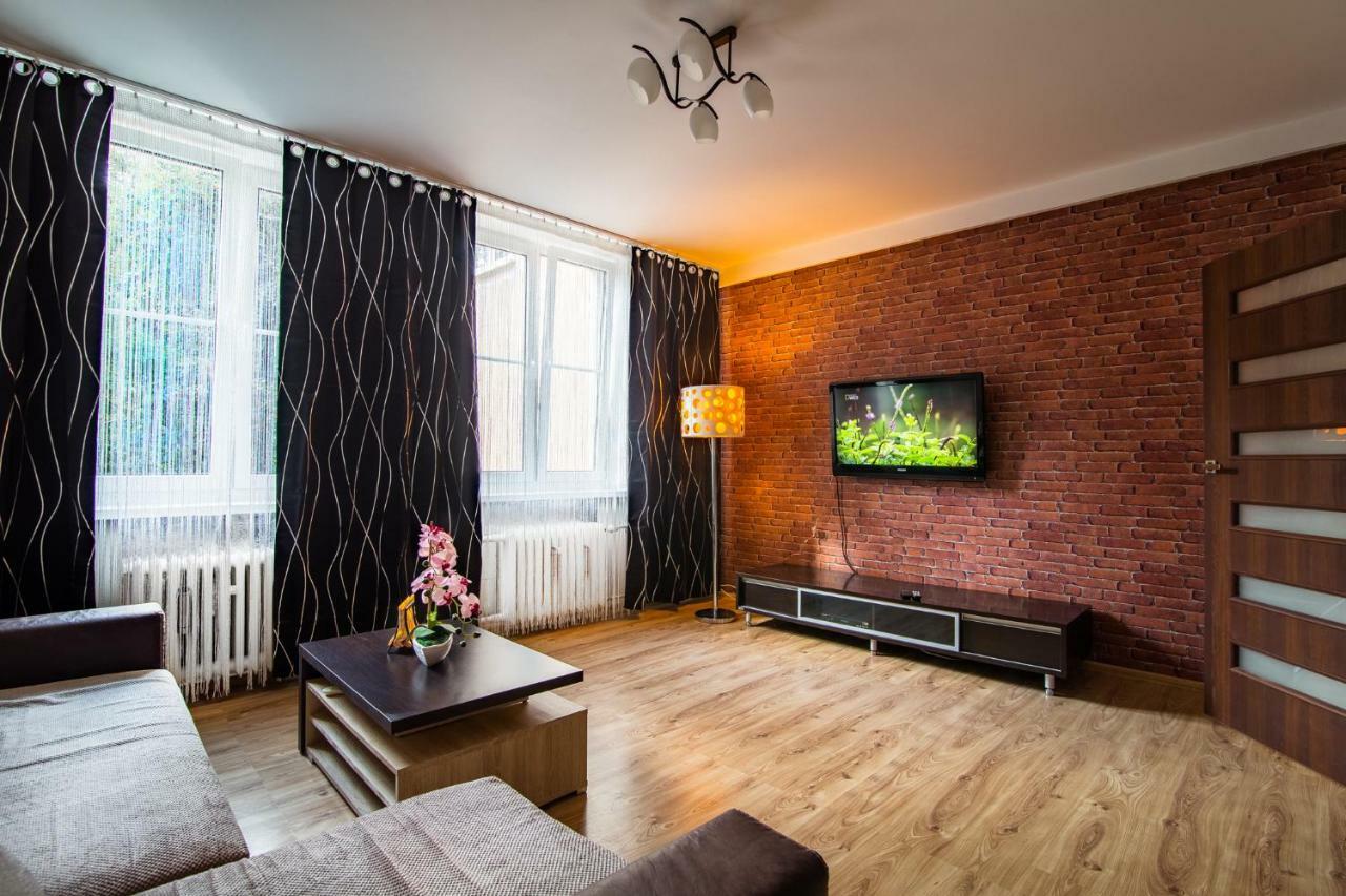 דירות גדנסק Apartament Pink Crane מראה חיצוני תמונה